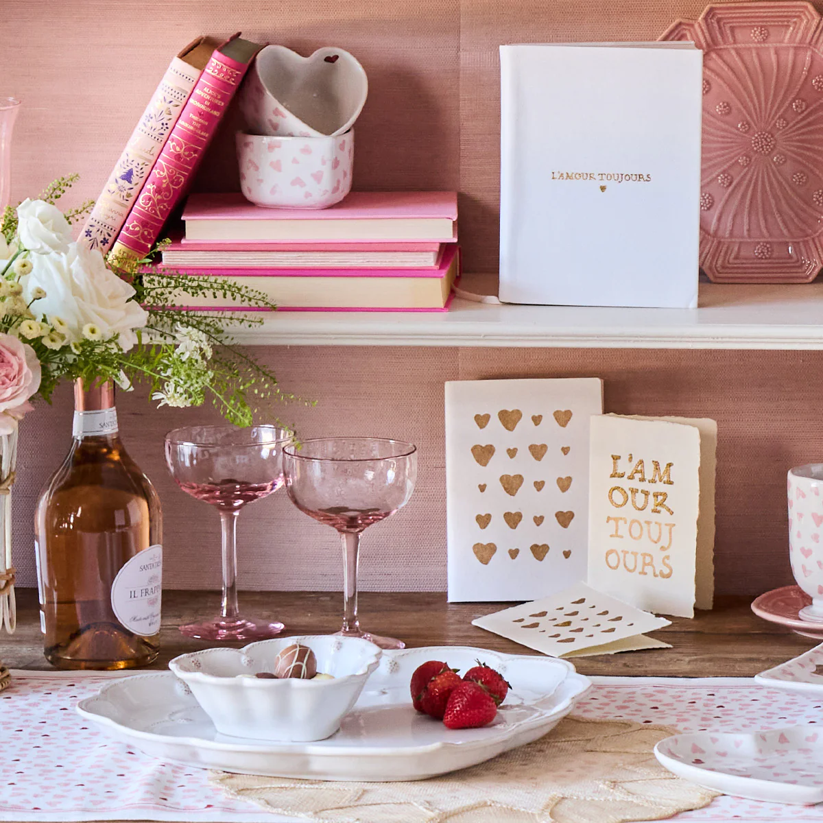 Berry & Thread 6.5" Heart Bowl - Whitewash - Image 5