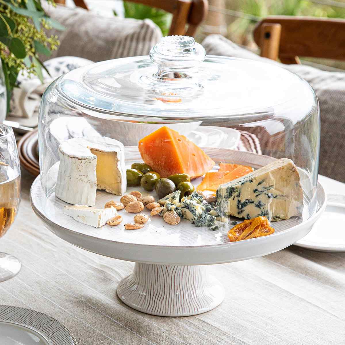 Berry & Thread Cake Dome - Image 4