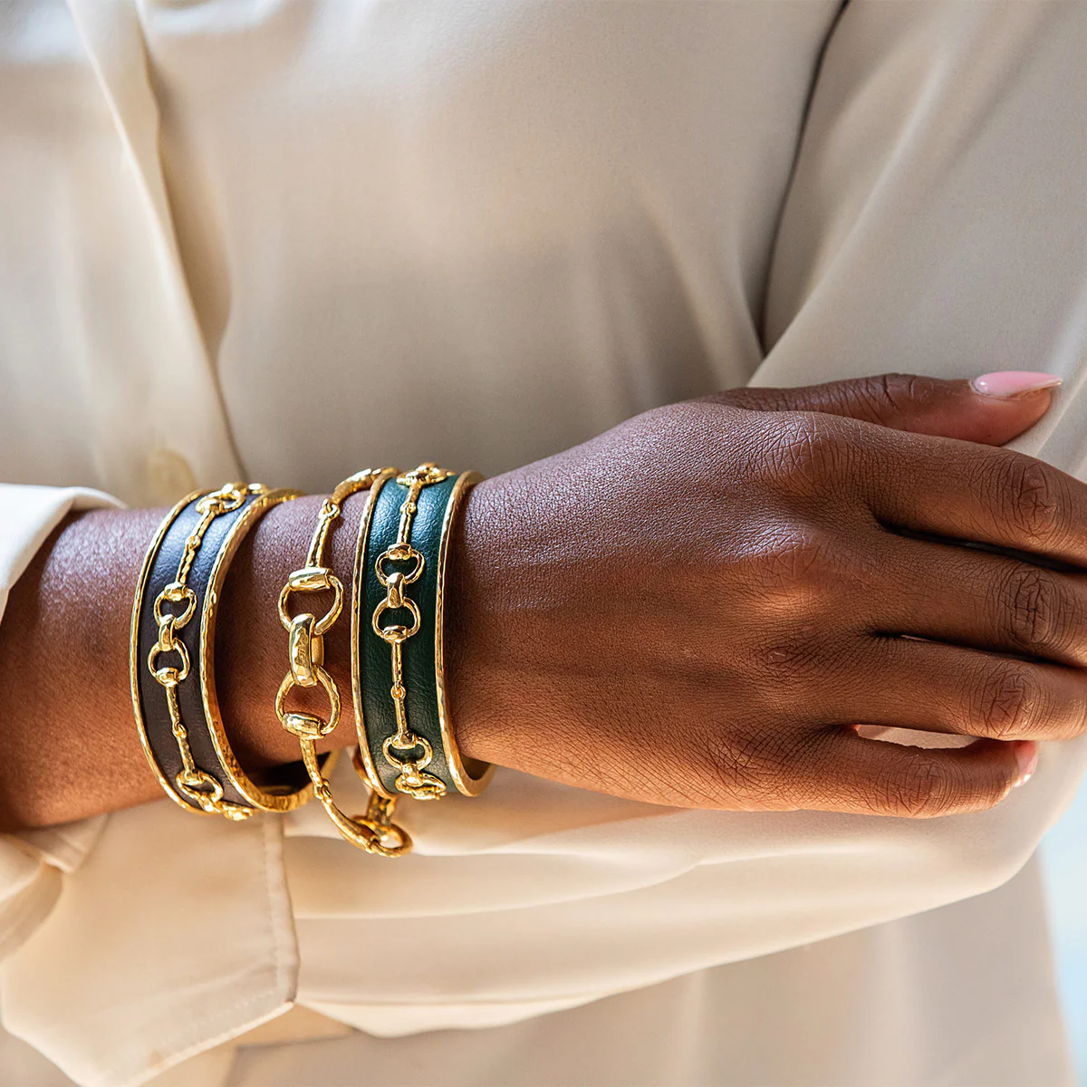 Equestrian Snaffle Bit Cuff - Vegan Espresso Leather - Image 3