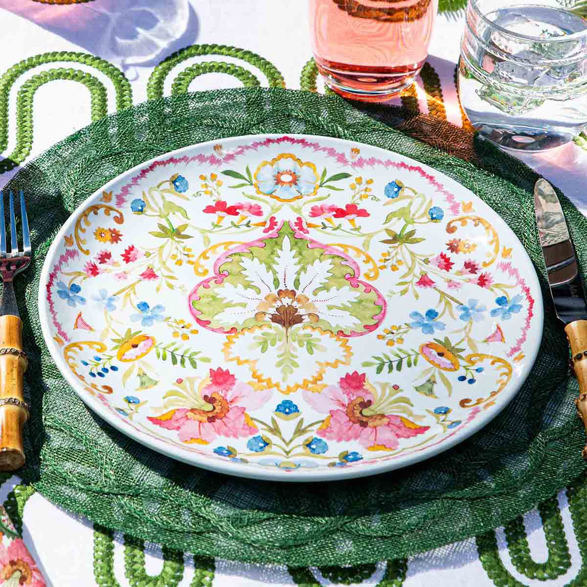Tuileries Garden Placemat - Basil - Image 3